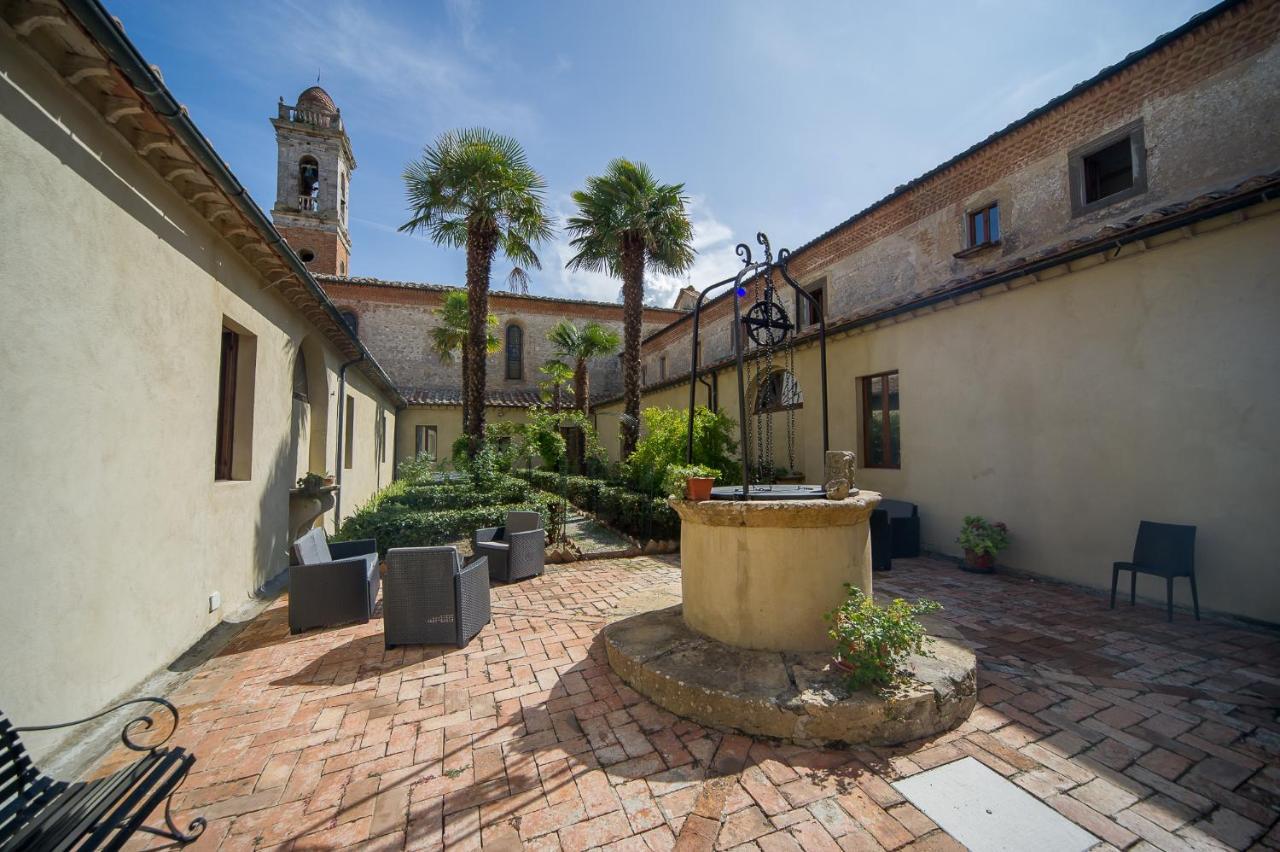 Chiostro Delle Monache Hostel Volterra Exterior foto